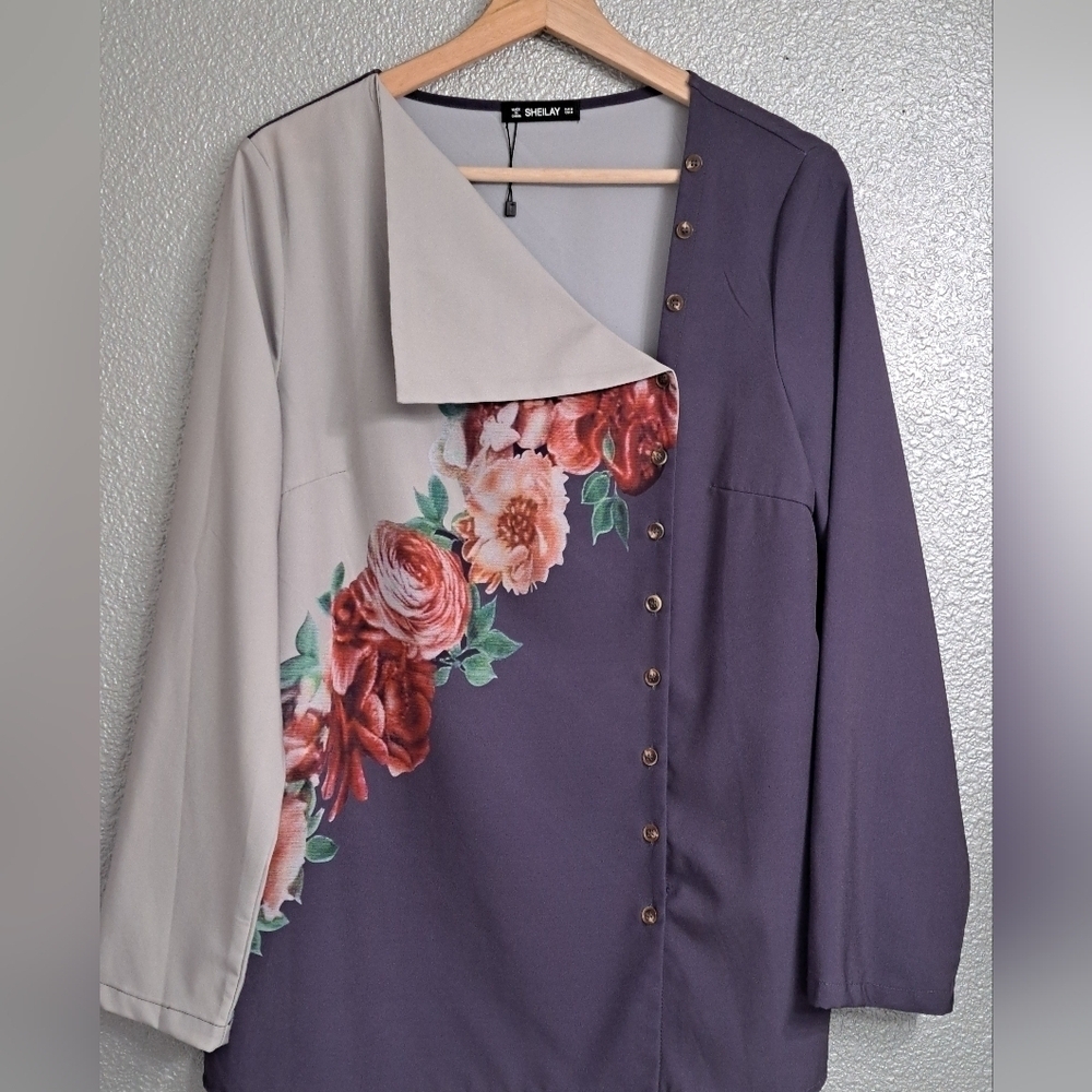Sheilay Women's Floral Blouse/ Tunic    Size  M